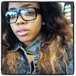 Meet your Posher, Sharell